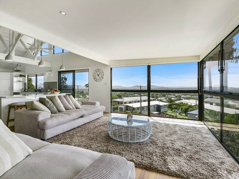 11 Greenoaks Drive, Coolum Beach QLD 4573