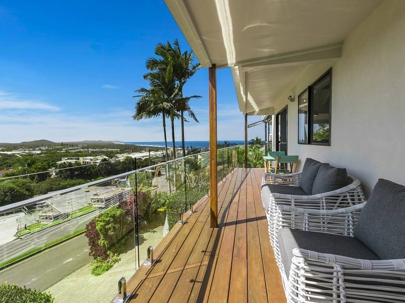 11 Greenoaks Drive, Coolum Beach QLD 4573