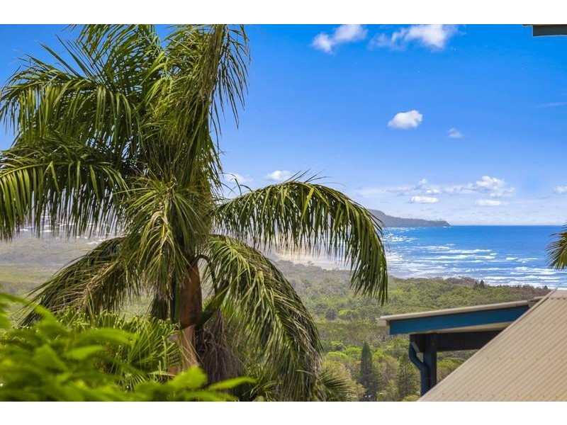 14 Pacific Heights Court, Coolum Beach QLD 4573