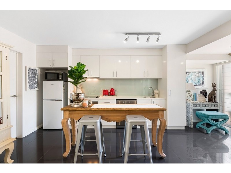 1/4 Corona Street, Sunshine Beach QLD 4567