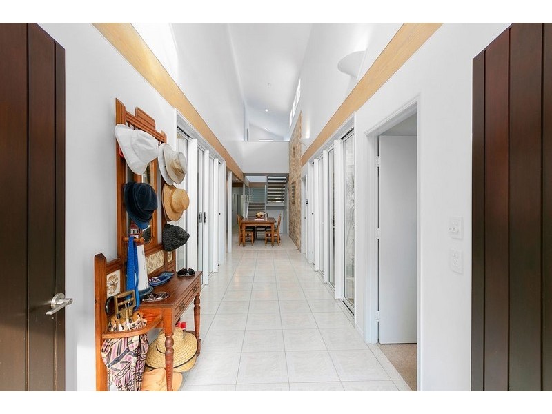 9 Gossamer Court, Marcus Beach QLD 4573