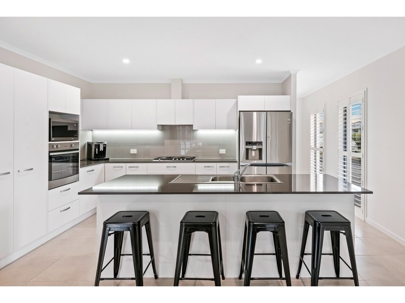 12 Silky Oak Court, Peregian Springs QLD 4573