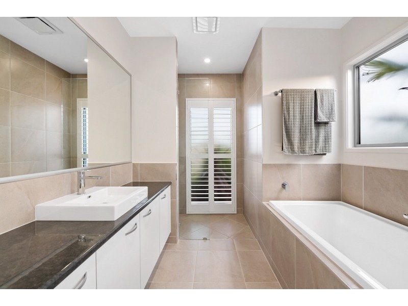 12 Silky Oak Court, Peregian Springs QLD 4573