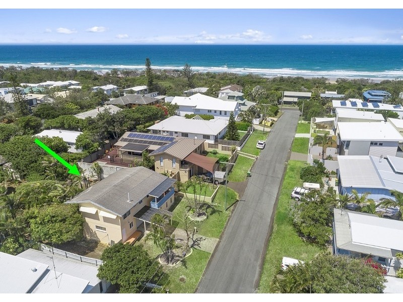 10 Landrail Street, Peregian Beach QLD 4573