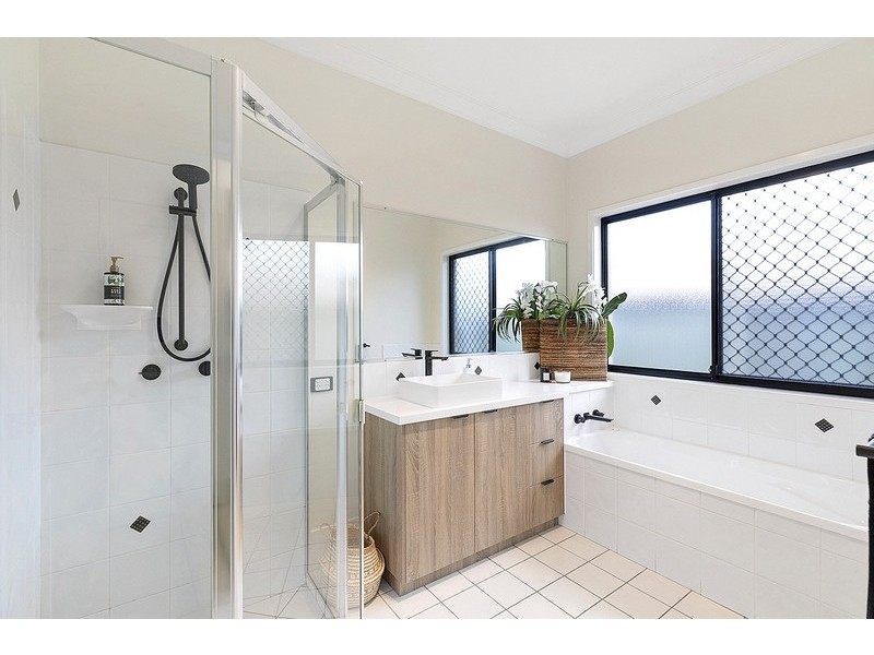 9 Murraya Drive, Tewantin QLD 4565