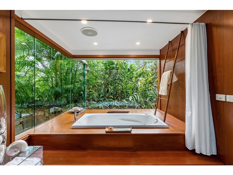 16 – 18 Ada Street, Tewantin QLD 4565