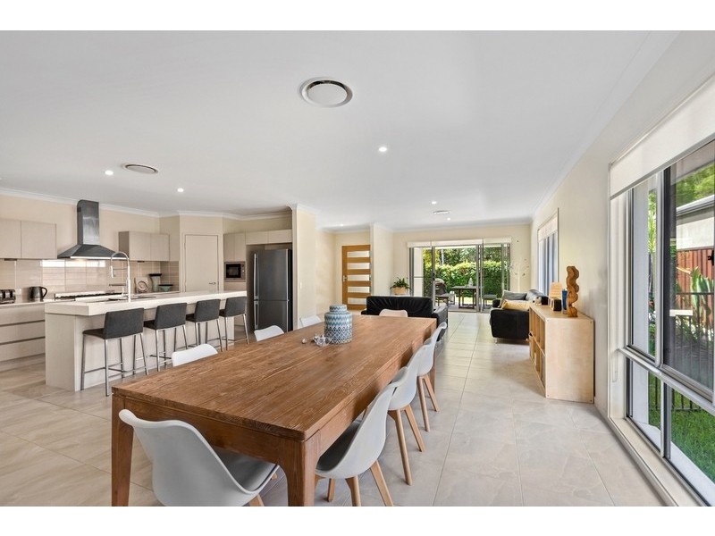 8 Jailee Court, Noosaville QLD 4566