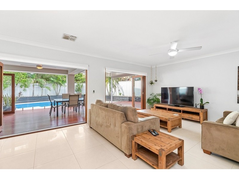 2 Lowry Street, Peregian Beach QLD 4573