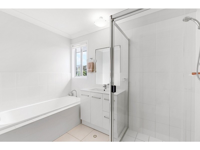 2 Lowry Street, Peregian Beach QLD 4573