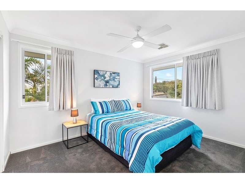 2 Lowry Street, Peregian Beach QLD 4573