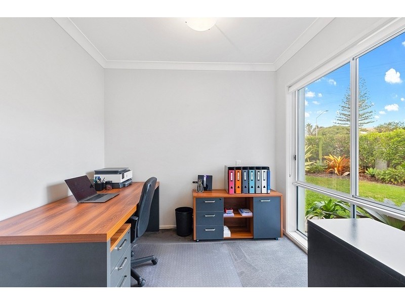 2 Lowry Street, Peregian Beach QLD 4573