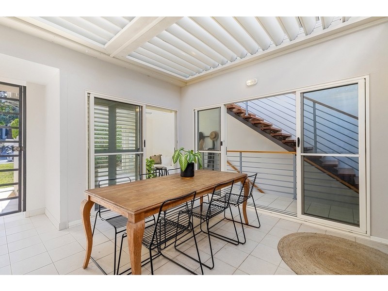 Unit 5/4-6 Hill Street, Sunshine Beach QLD 4567