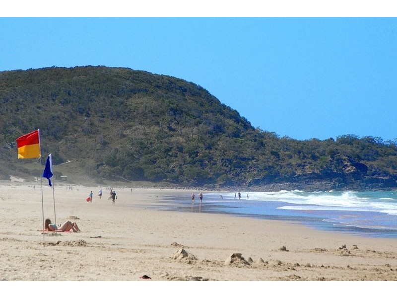 Unit 5/4-6 Hill Street, Sunshine Beach QLD 4567