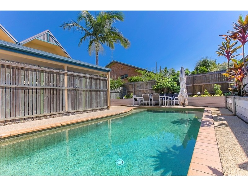 Unit 2/9 Lake Street, Tewantin QLD 4565