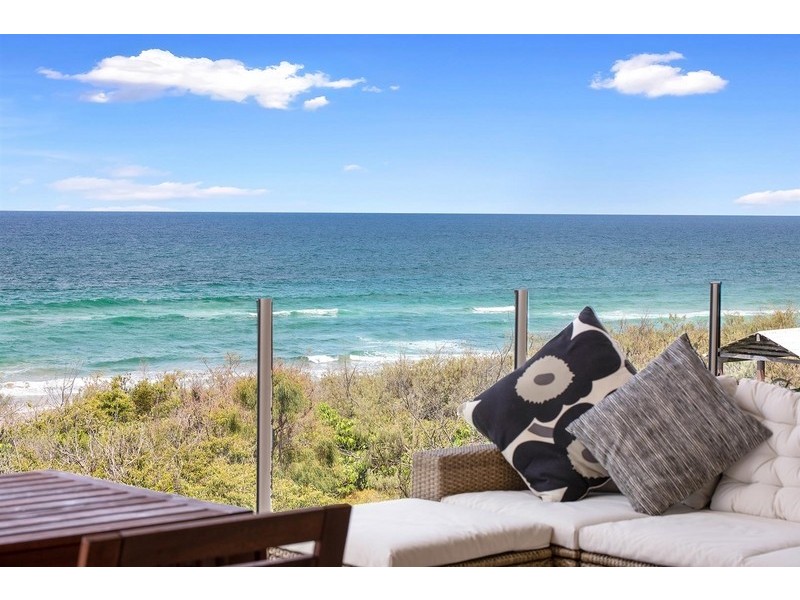 4/5 Tingira Crescent, Sunrise Beach QLD 4567