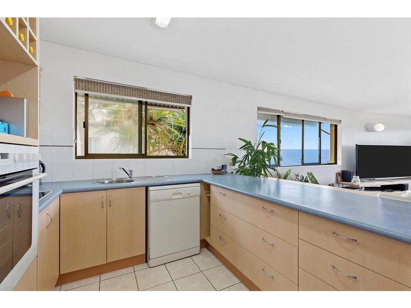 4/5 Tingira Crescent, Sunrise Beach QLD 4567