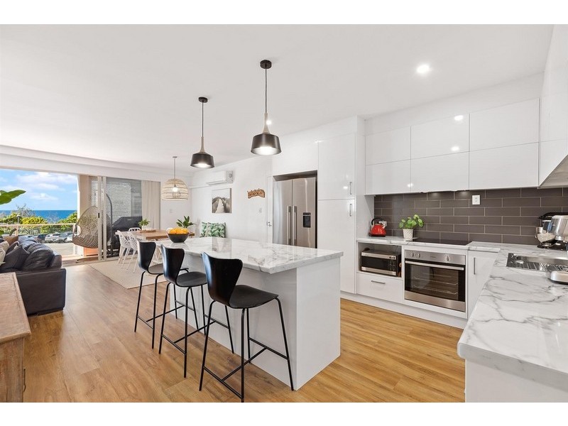 1/1 Selene, Sunrise Beach QLD 4567