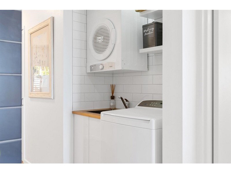 1/1 Selene, Sunrise Beach QLD 4567