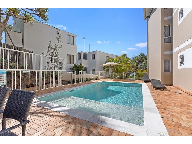 1/1 Selene, Sunrise Beach QLD 4567