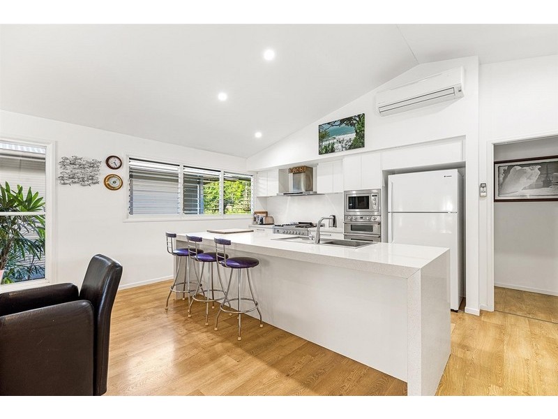 14A Jirrima Crescent, Cooroibah QLD 4565