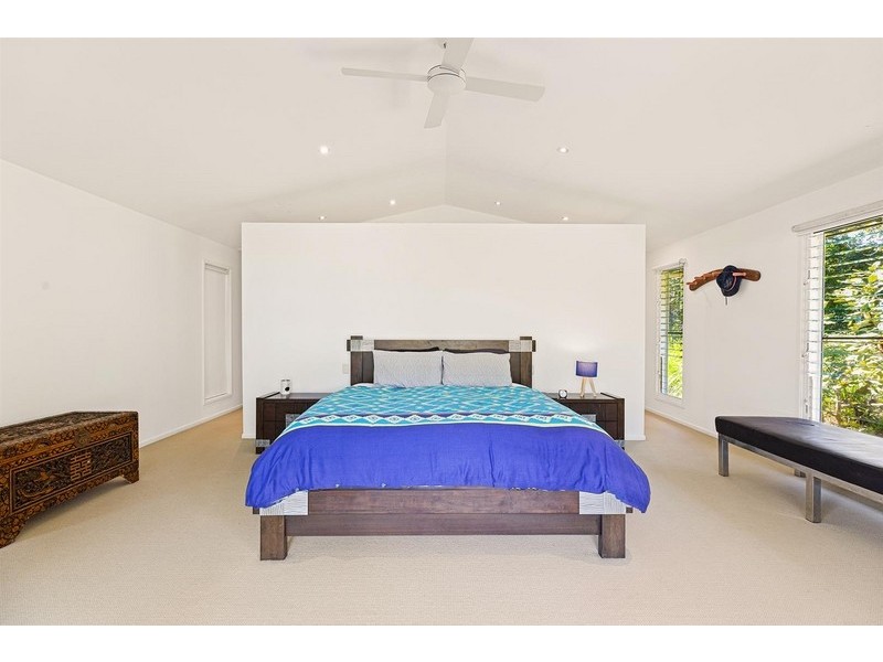 14A Jirrima Crescent, Cooroibah QLD 4565
