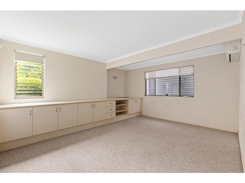 5 Creek Road, Noosaville QLD 4566
