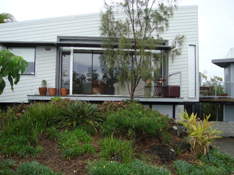 Castaways Beach QLD 4567