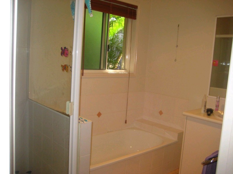 Sunrise Beach QLD 4567