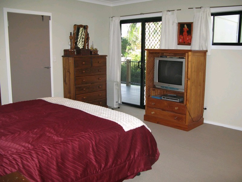 Sunrise Beach QLD 4567