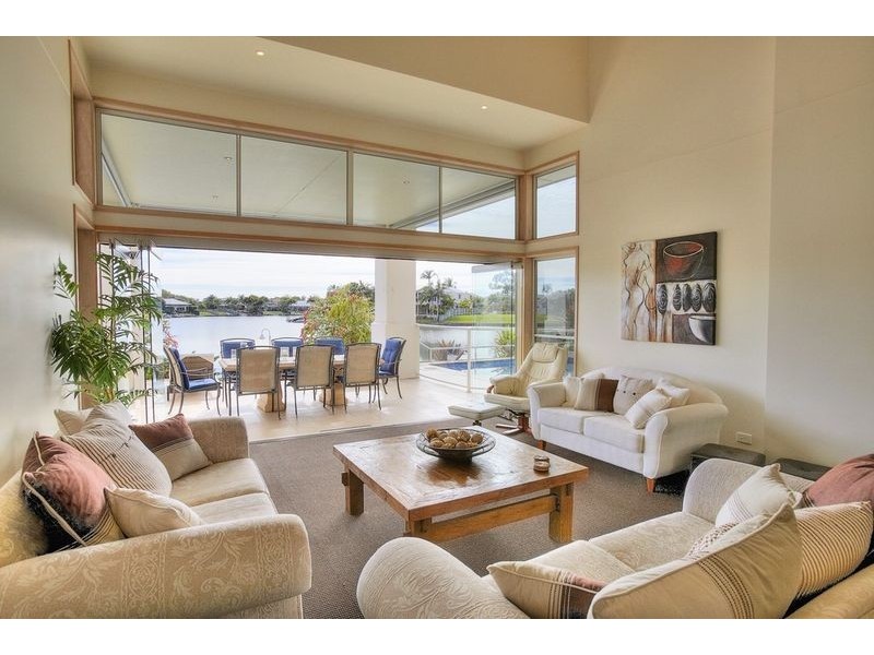 67 Shorehaven Drive, Noosa Waters QLD 4566