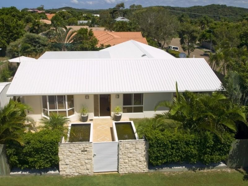 2 Reliance Place, Sunrise Beach QLD 4567