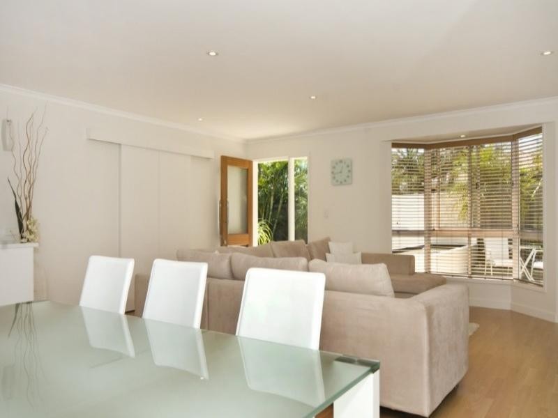 2 Reliance Place, Sunrise Beach QLD 4567