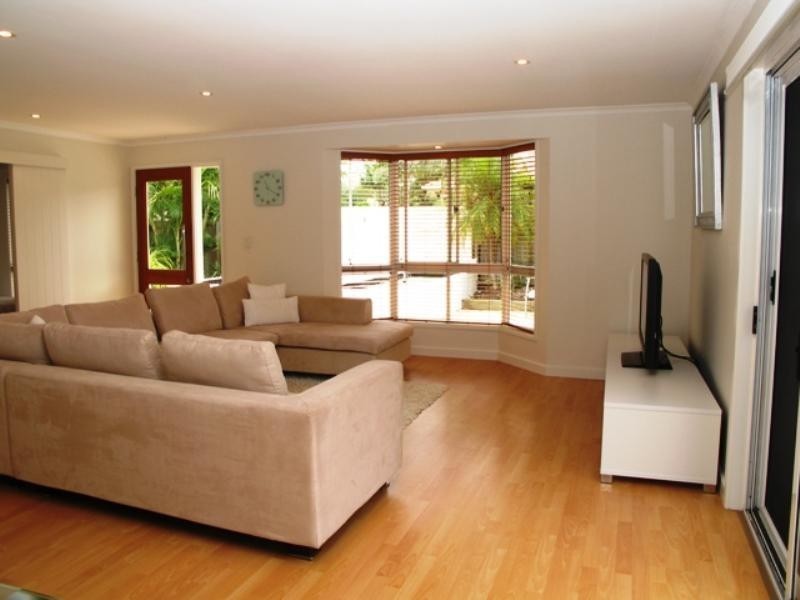 2 Reliance Place, Sunrise Beach QLD 4567