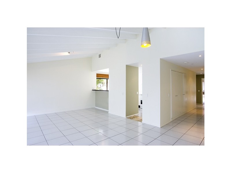 Sunrise Beach QLD 4567