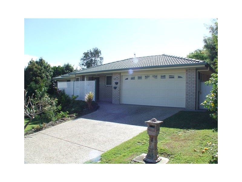 1 Werita Court, Sunrise Beach QLD 4567