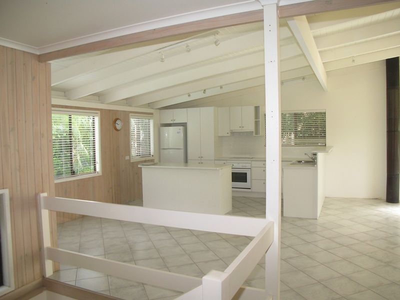 11 Toulambi Street, Noosa Heads QLD 4567