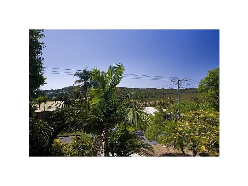 11 Toulambi Street, Noosa Heads QLD 4567