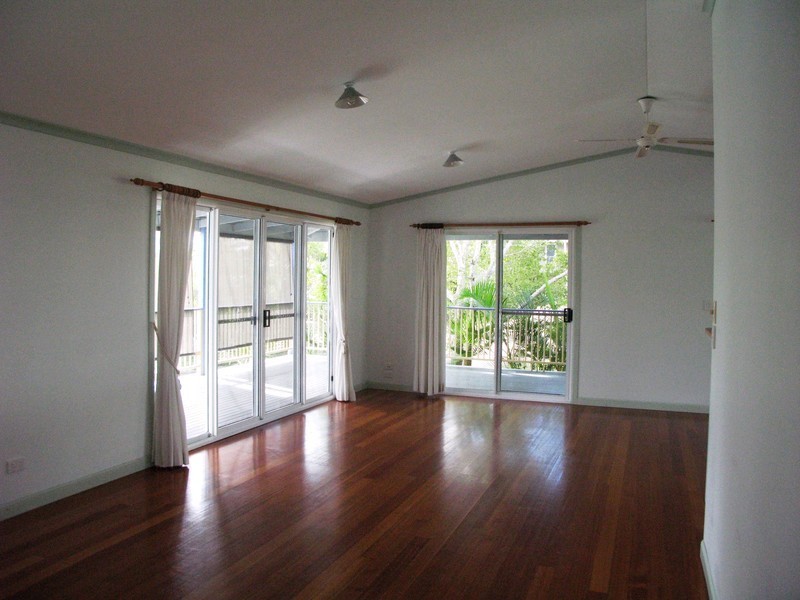 Sunrise Beach QLD 4567