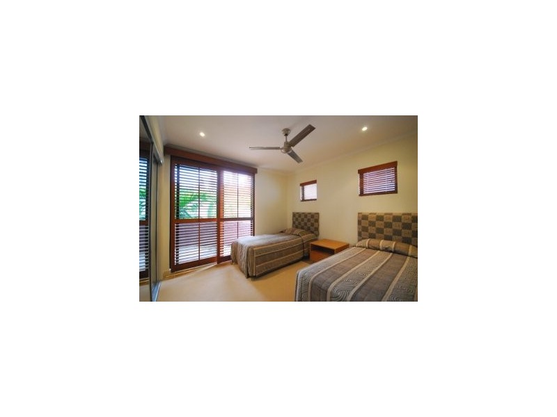 Sunrise Beach QLD 4567