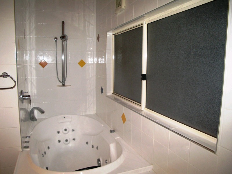 Sunrise Beach QLD 4567