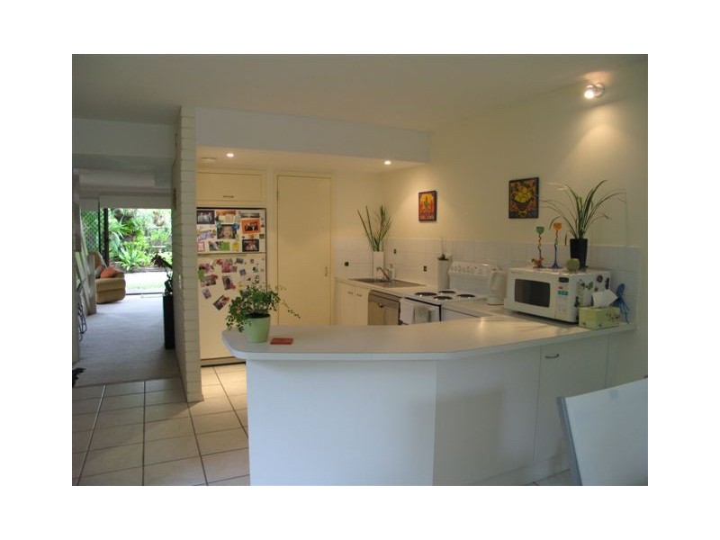 1/17 Parkedge Court, Sunshine Beach QLD 4567