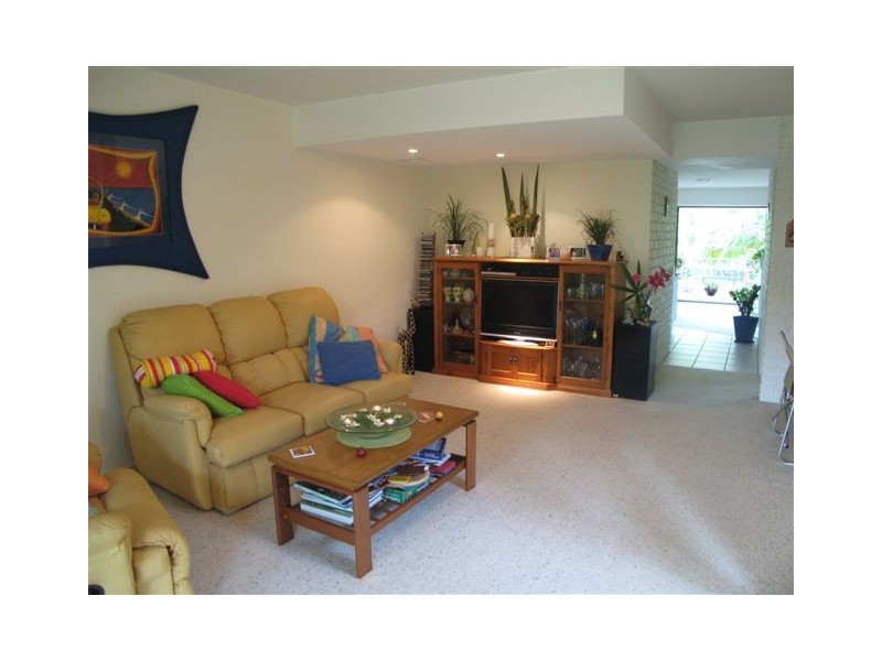 1/17 Parkedge Court, Sunshine Beach QLD 4567