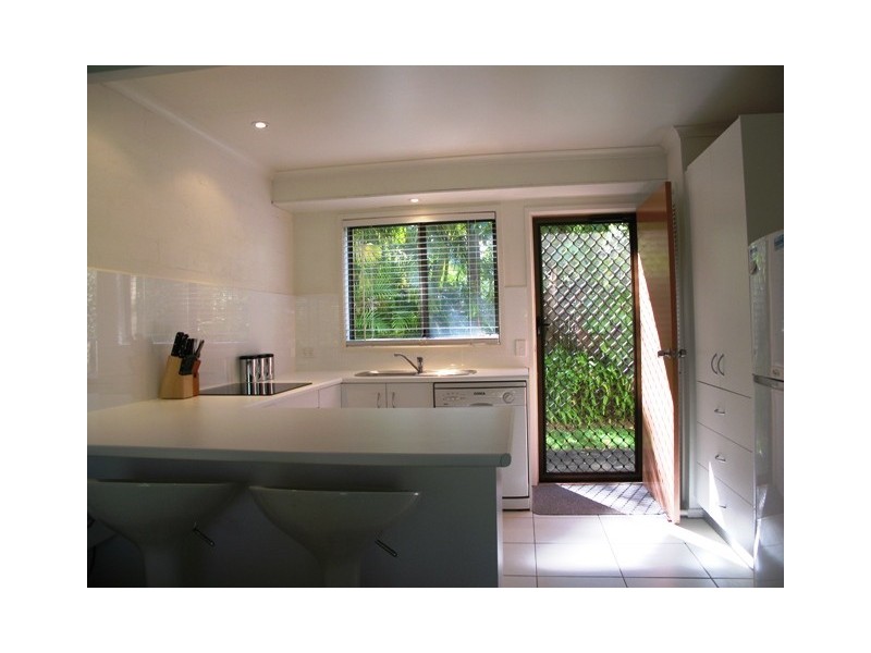 2/2-4 Solway Drive, Sunshine Beach QLD 4567