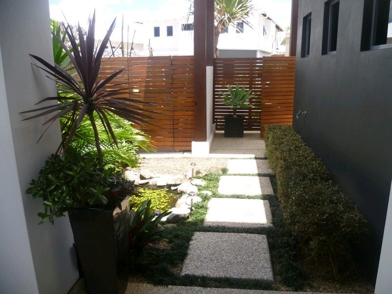 2/115 Peregian Springs Drive, Peregian Springs QLD 4573