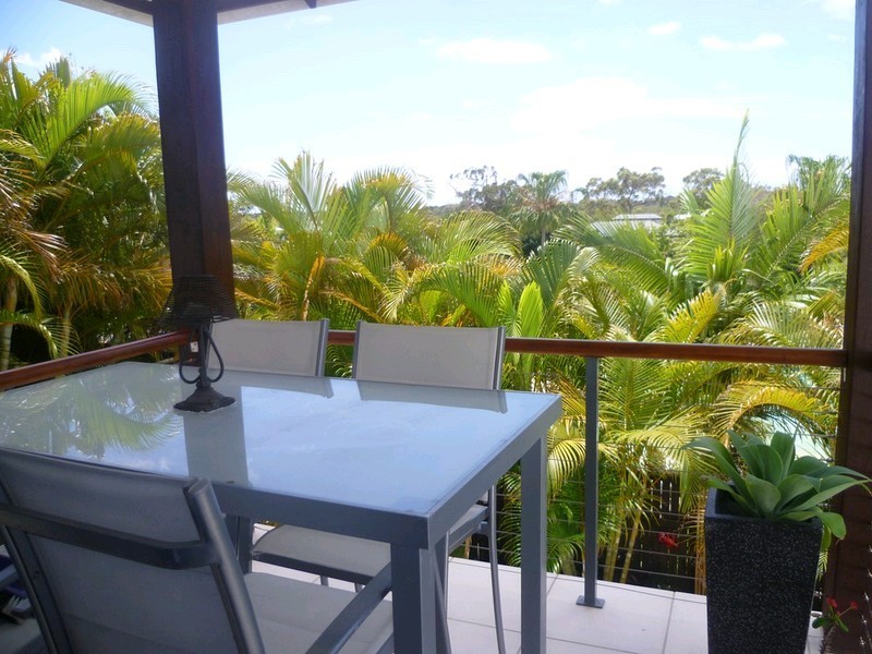 2/115 Peregian Springs Drive, Peregian Springs QLD 4573