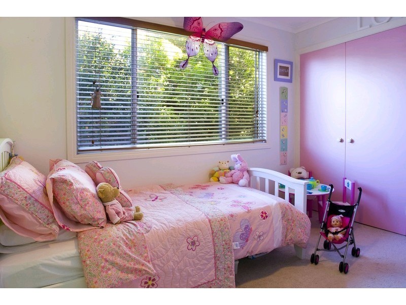 43 Wavecrest Drive, Castaways Beach QLD 4567