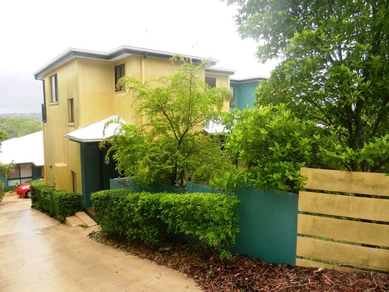 1/17 Advance Place, Sunrise Beach QLD 4567