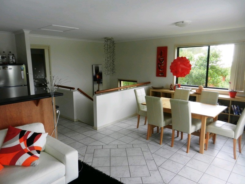 1/17 Advance Place, Sunrise Beach QLD 4567
