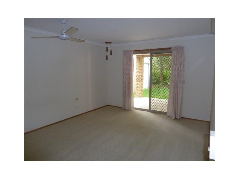 12 Commodore Court, Sunrise Beach QLD 4567