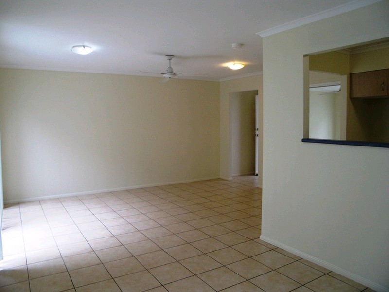 1/14 Advance Place, Sunrise Beach QLD 4567